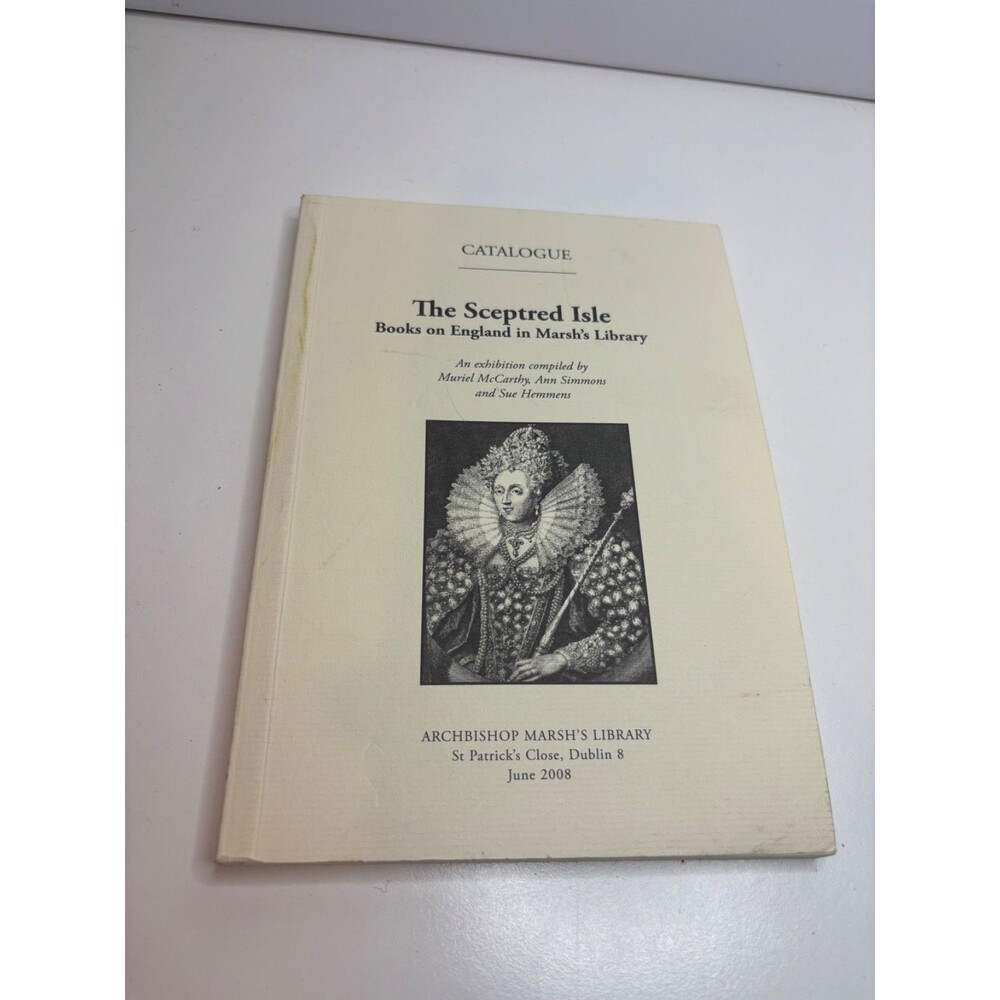 The Sceptred Isle Book on England in Marsh's Library (Soft Covers)